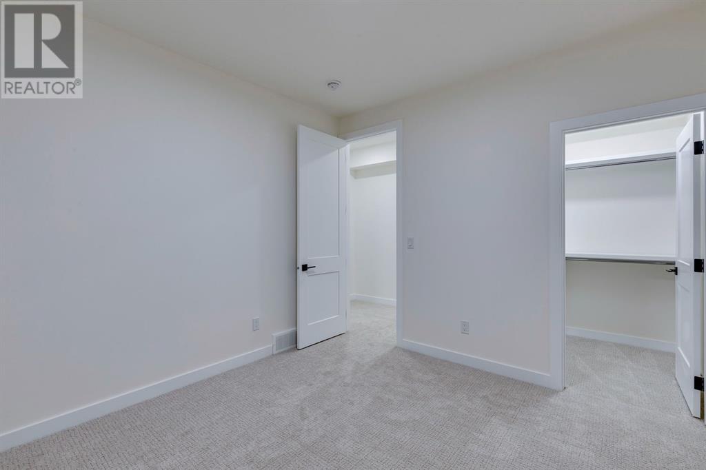 Single Family House for Sale in   Street SW Killarney/Glengarry Calgary 