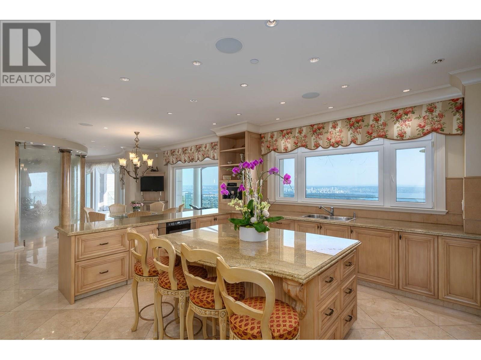 2743 WILLOUGHBY ROAD, West Vancouver