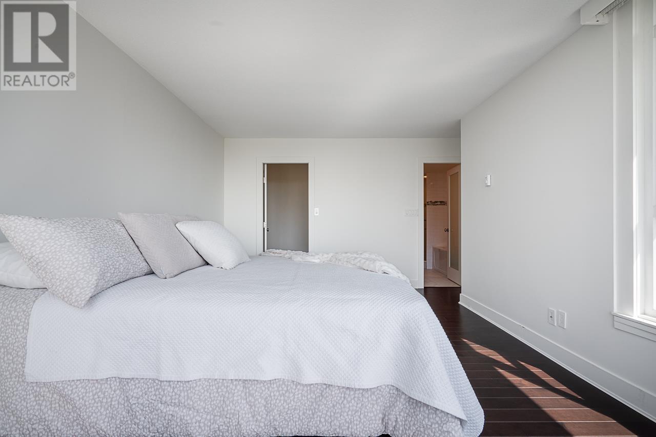 Photo 16 of 903 5425 Yew Street, Vancouver BC