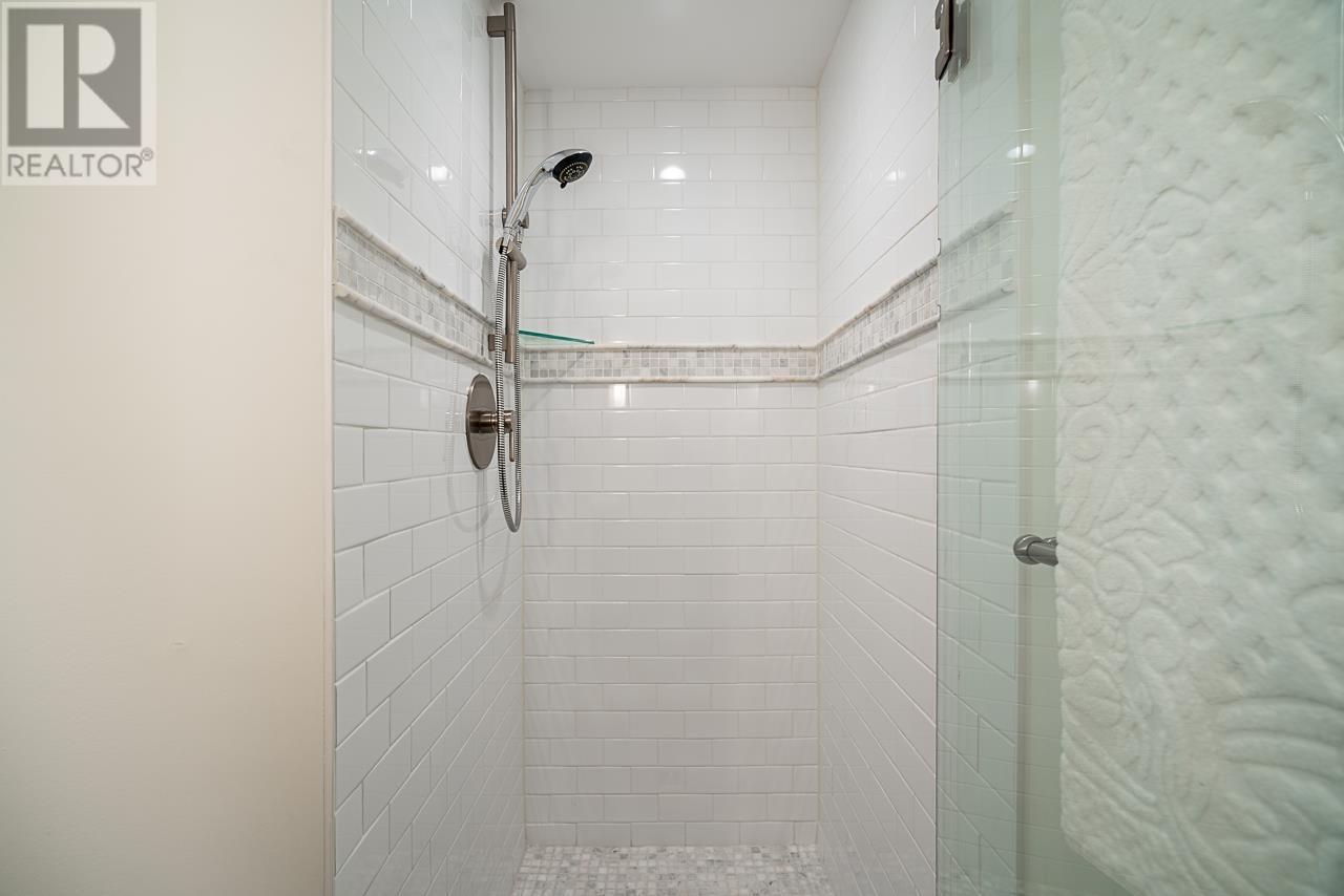 Photo 24 of 903 5425 Yew Street, Vancouver BC