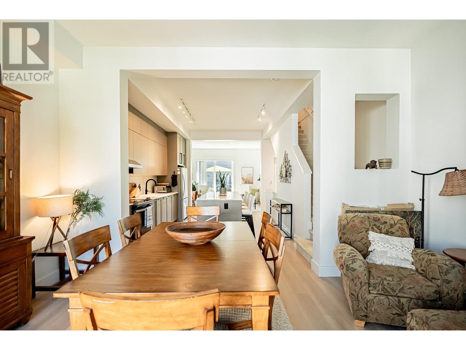 Photo 17 of 56 4638 Orca Way, Tsawwassen BC