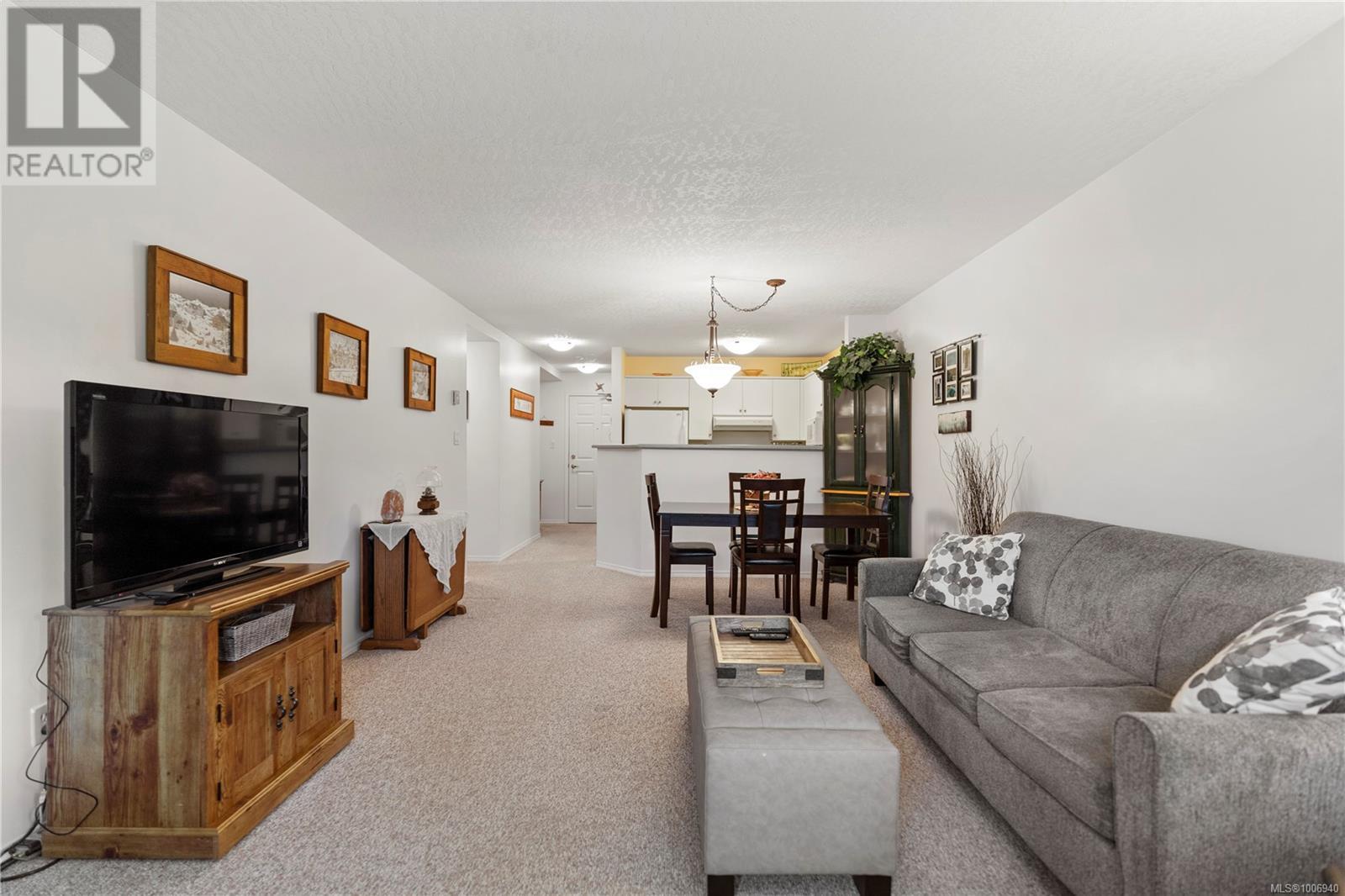 #104 9882 FIFTH ST - Image 4