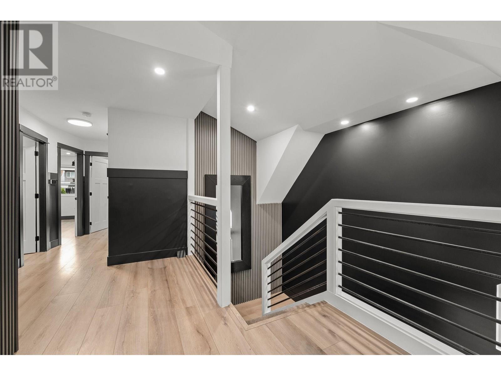 Photo 13 of 1430 Draycott Road, North Vancouver BC