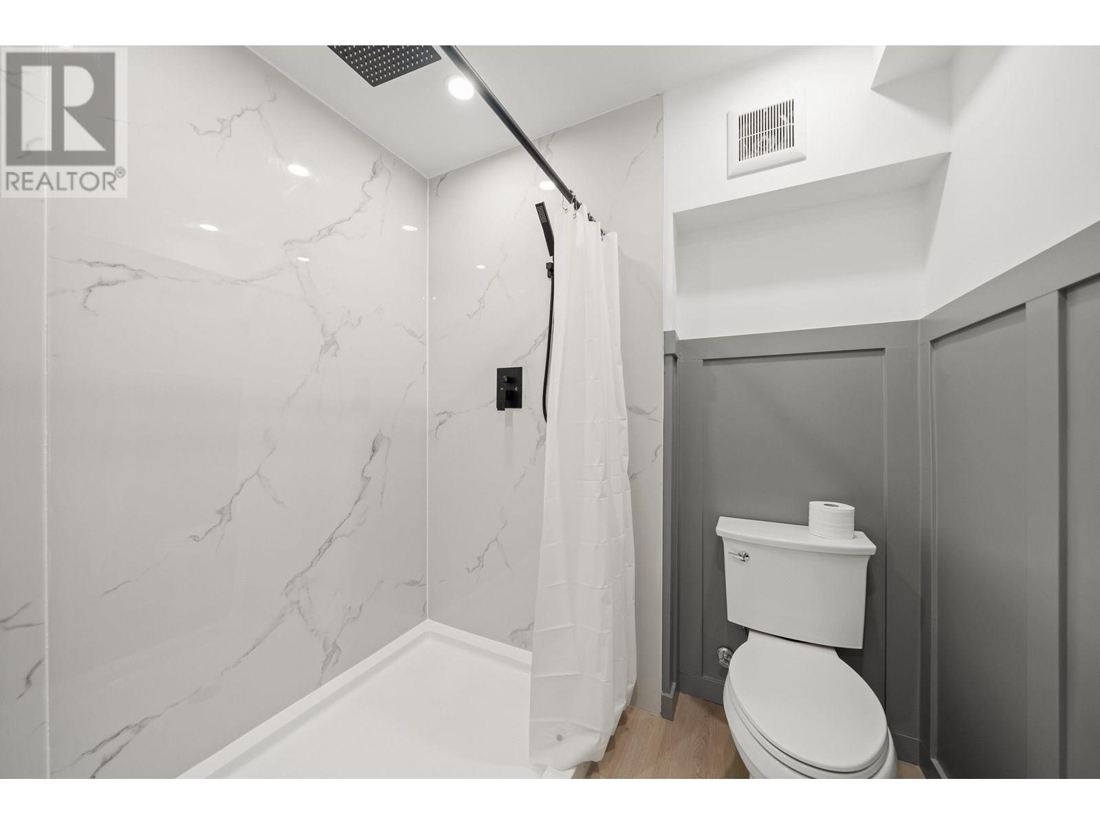 Photo 26 of 1430 Draycott Road, North Vancouver BC