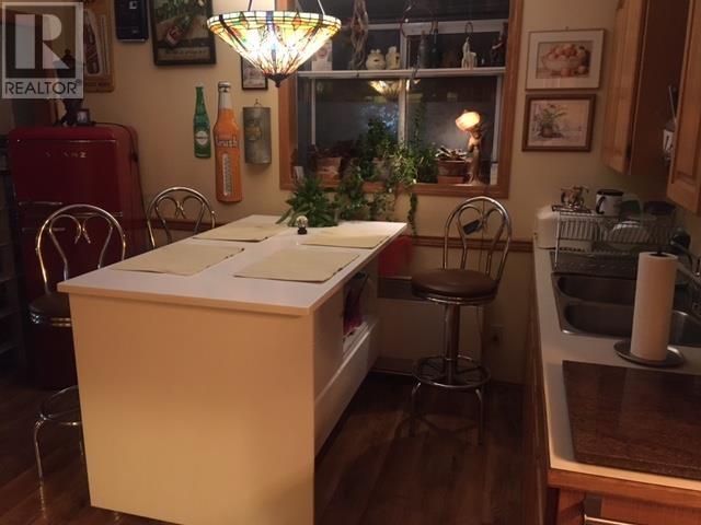 Photo 6 of 516 Webster Avenue, Coquitlam BC