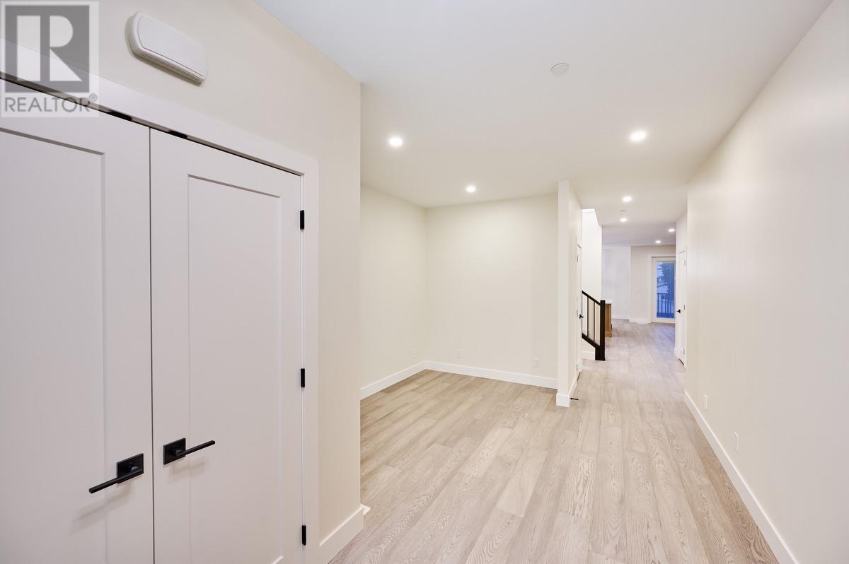 Photo 36 of 20351 123 Avenue, Maple Ridge BC