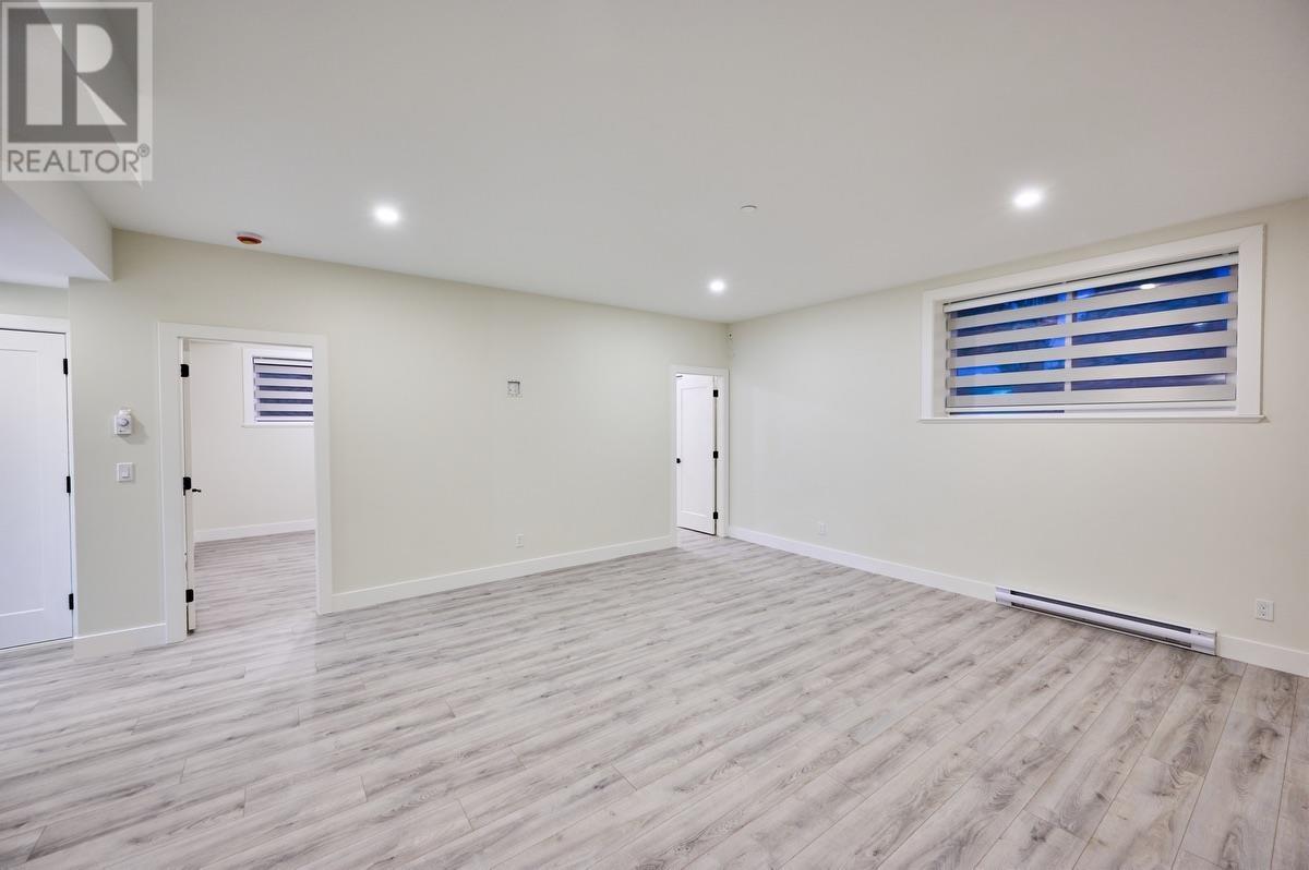 Photo 5 of 20351 123 Avenue, Maple Ridge BC