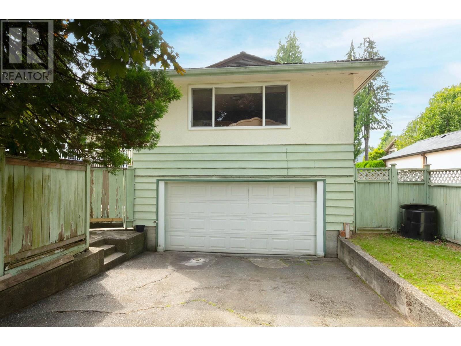 Photo 12 of 5422 Osler Street, Vancouver BC