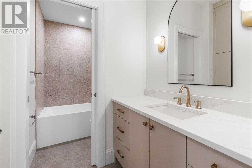 Single Family House for Sale in   Avenue SW South Calgary Calgary 