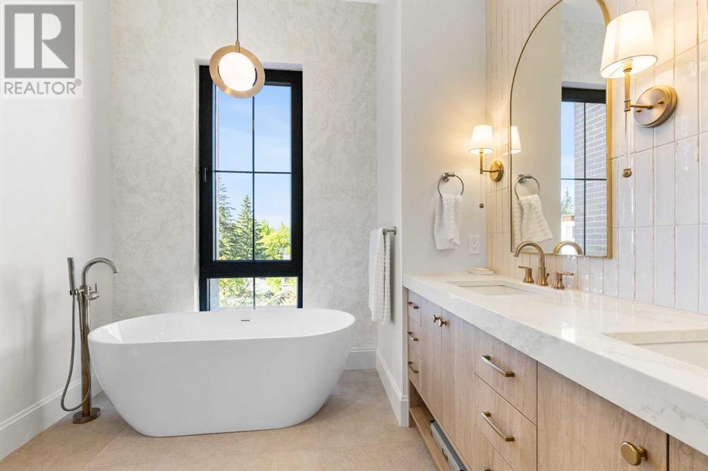 Single Family House for Sale in   Avenue SW South Calgary Calgary 
