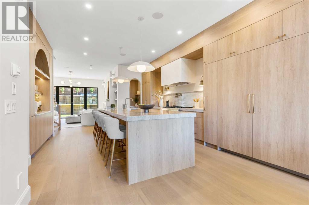 Single Family House for Sale in   Avenue SW South Calgary Calgary 