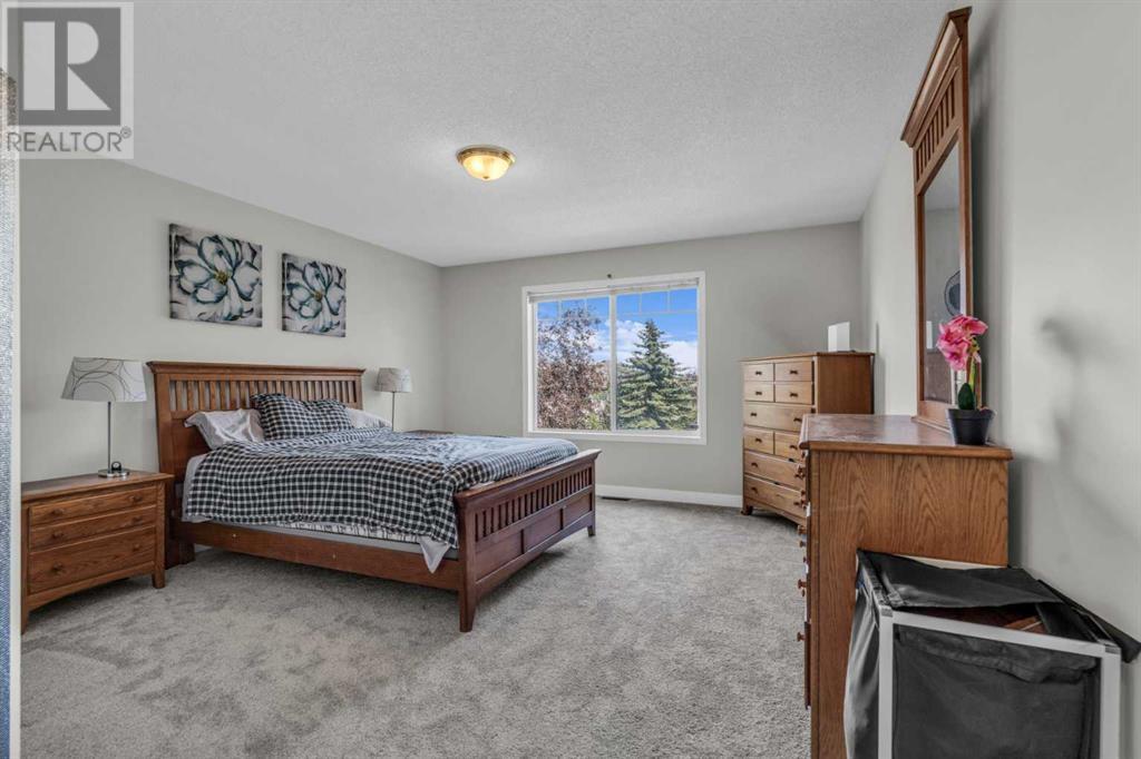 Single Family House for Sale in  Chaparral Manor SE Chaparral Calgary 