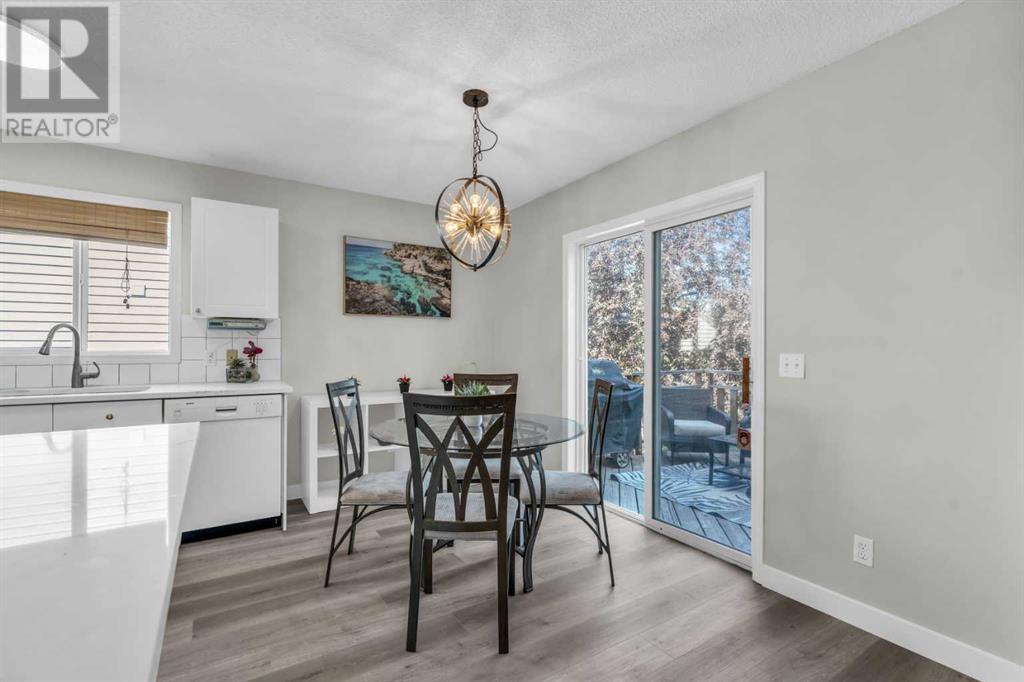 Single Family House for Sale in  Chaparral Manor SE Chaparral Calgary 