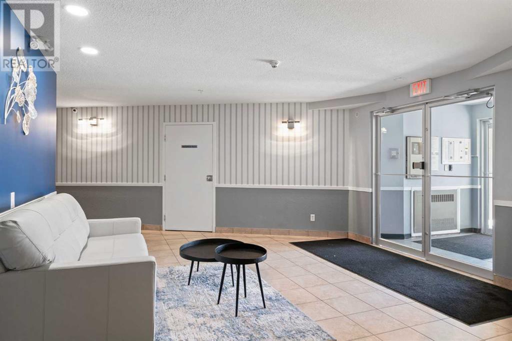 Single Family House for Sale in   Somervale Court Somerset Calgary 