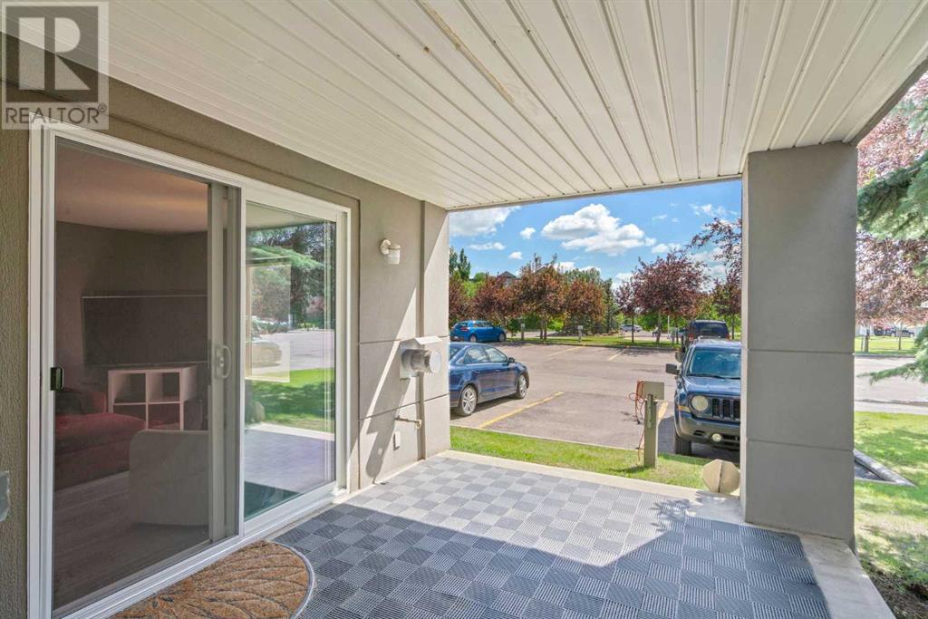 Single Family House for Sale in   Somervale Court Somerset Calgary 