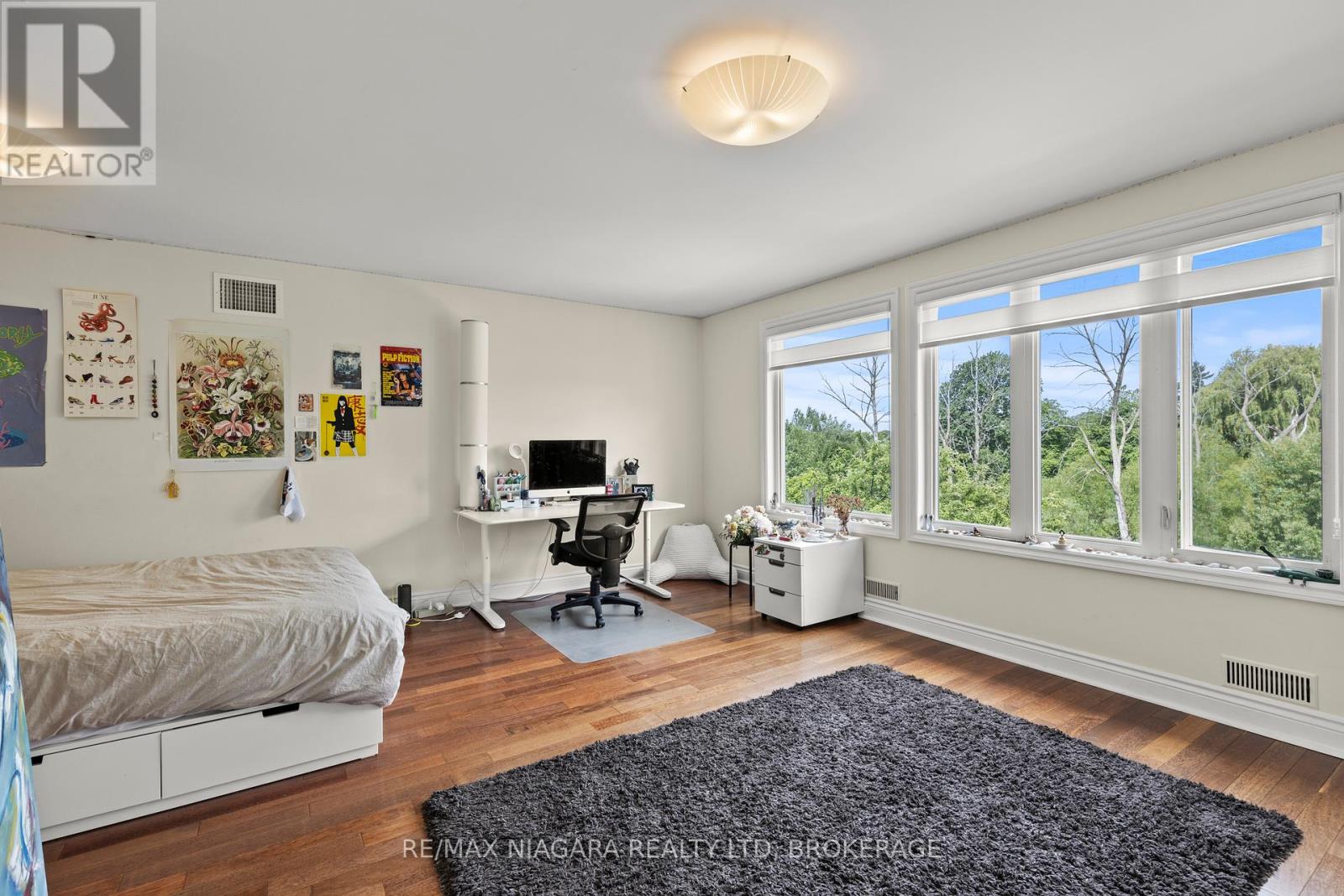Photo 50 of 8319 Vegter Court, Niagara Falls ON
