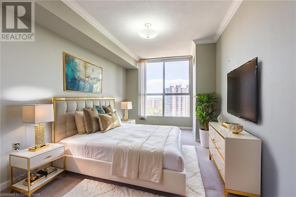 Photo 5 of 1271 Walden Circle Unit Ph 108, Mississauga ON
