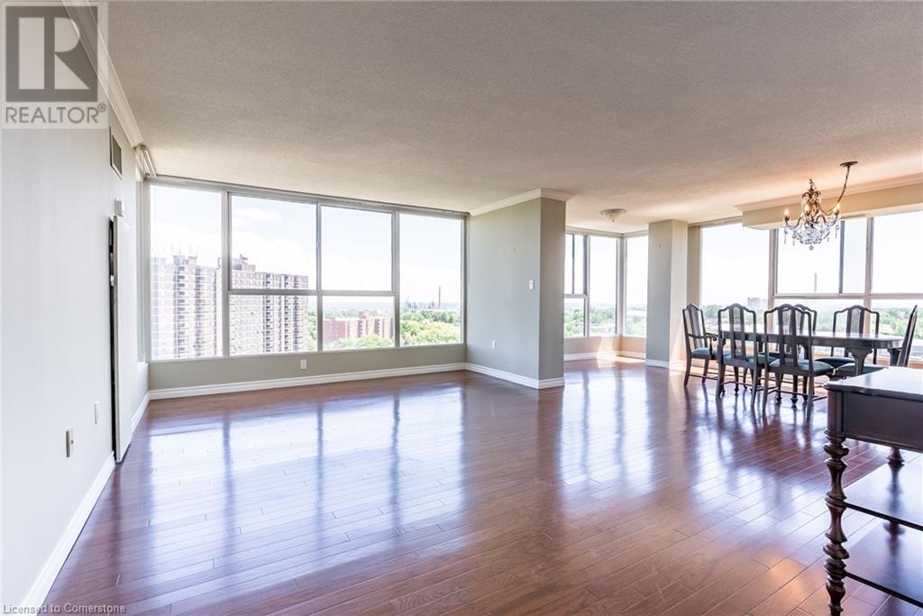 Photo 19 of 1271 Walden Circle Unit Ph 108, Mississauga ON