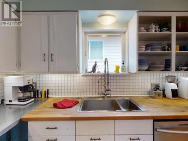 Photo 7 of 1159 19 Avenue, Vancouver BC