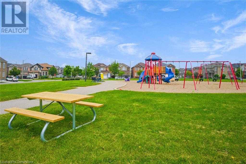 Photo 29 of 27 Putnam Drive, Brampton ON