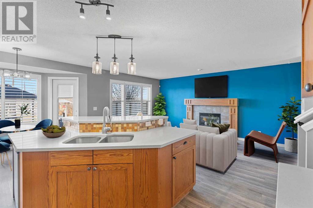 Single Family House for Sale in  Everglen Rise SW Evergreen Calgary 