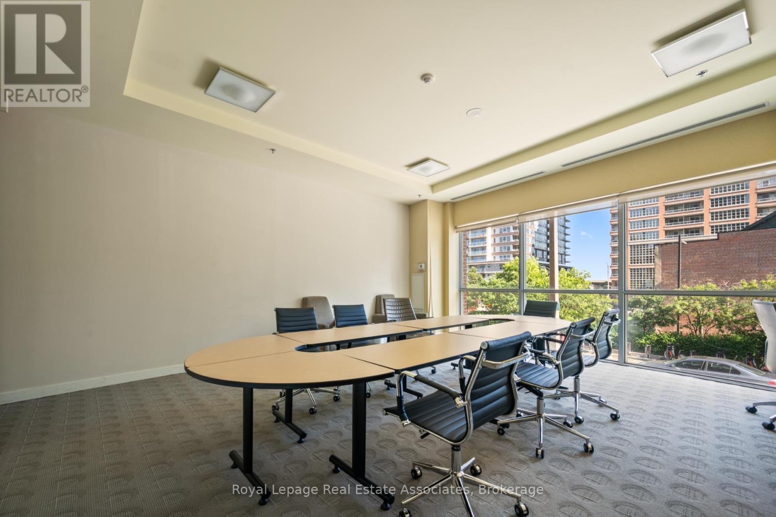 Photo 18 of 222 80 Western Battery Road, Toronto ON