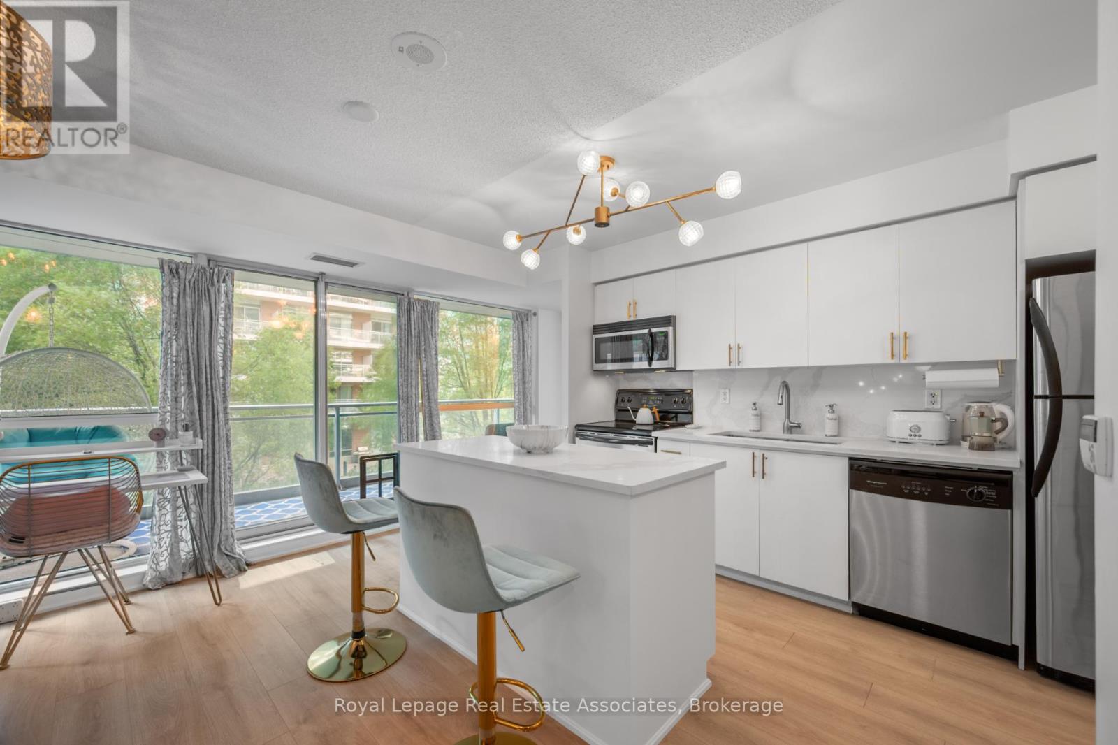Photo 20 of 222 80 Western Battery Road, Toronto ON