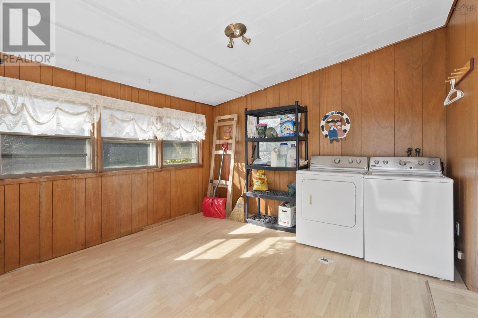 Property 45 of 47 of 63 Frank Road, Lot Italy Cross Road