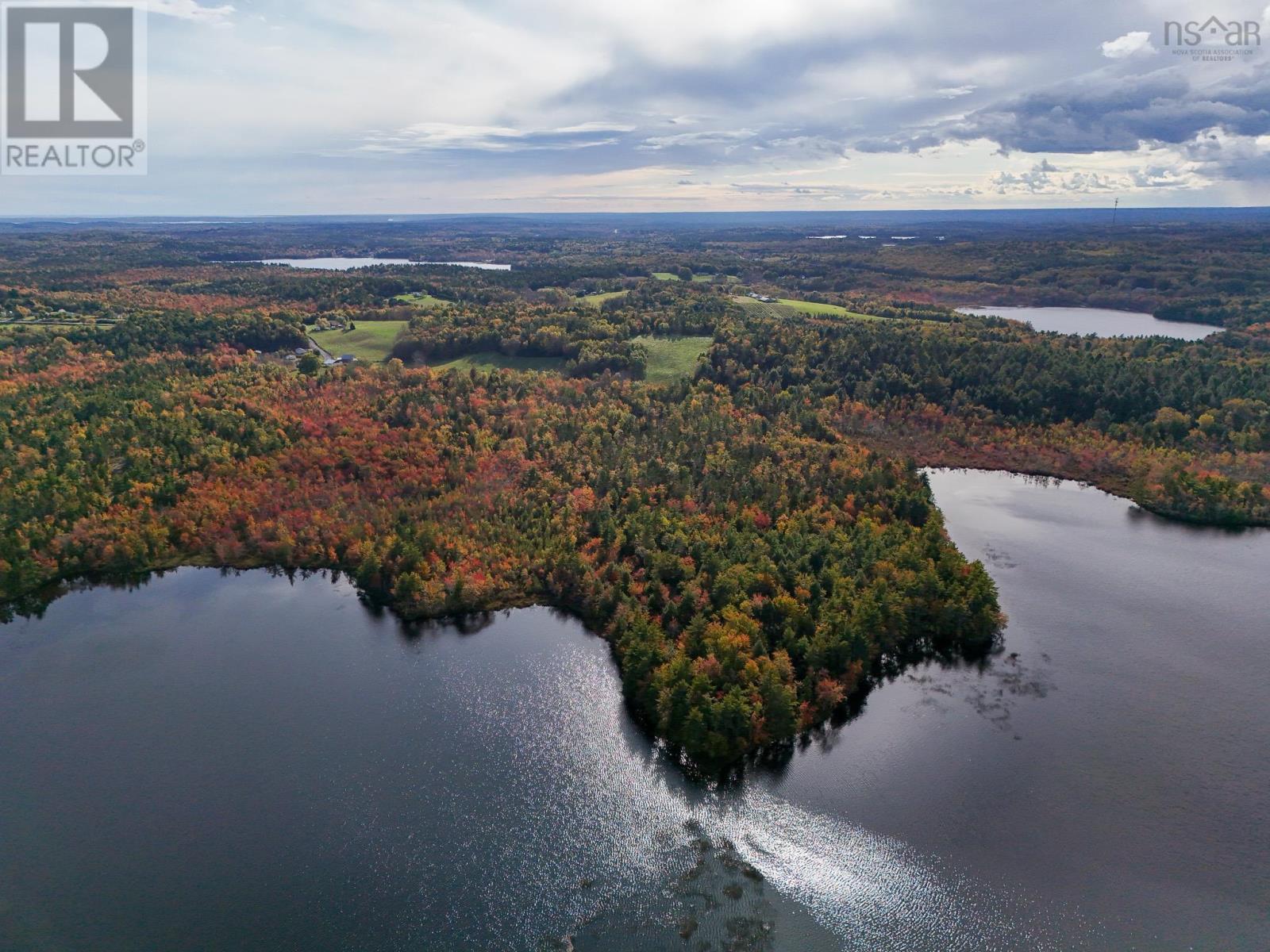 Property 28 of 47 of 63 Frank Road, Lot Italy Cross Road