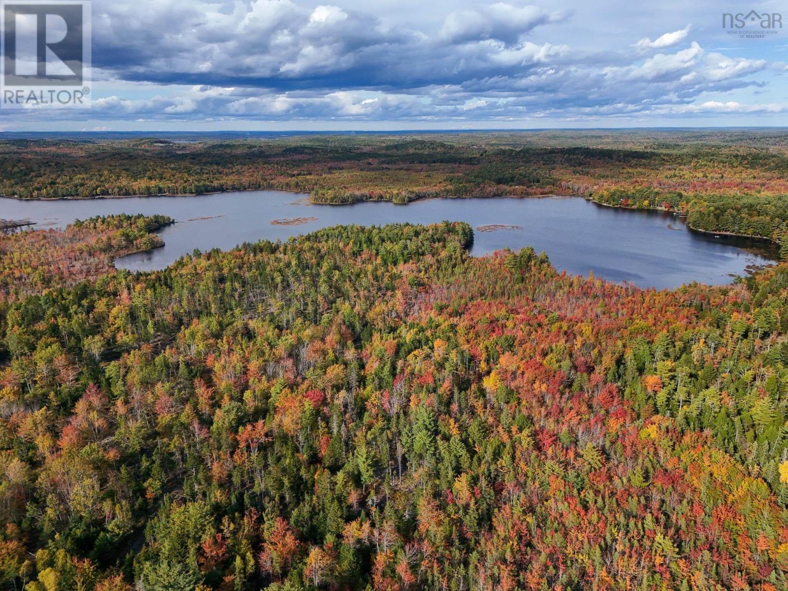 Property 25 of 47 of 63 Frank Road, Lot Italy Cross Road