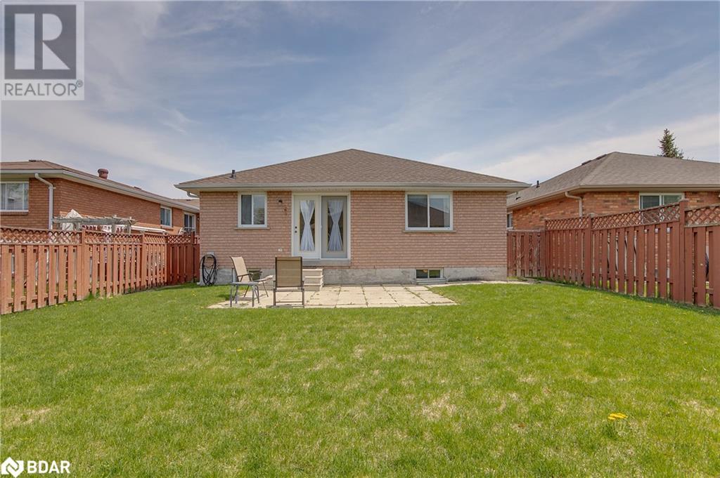 Photo 46 of 72 Buchanan Street, Barrie ON
