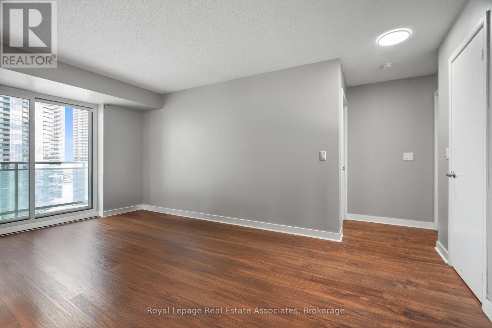 Photo 12 of 1601 155 Legion Road N, Toronto ON