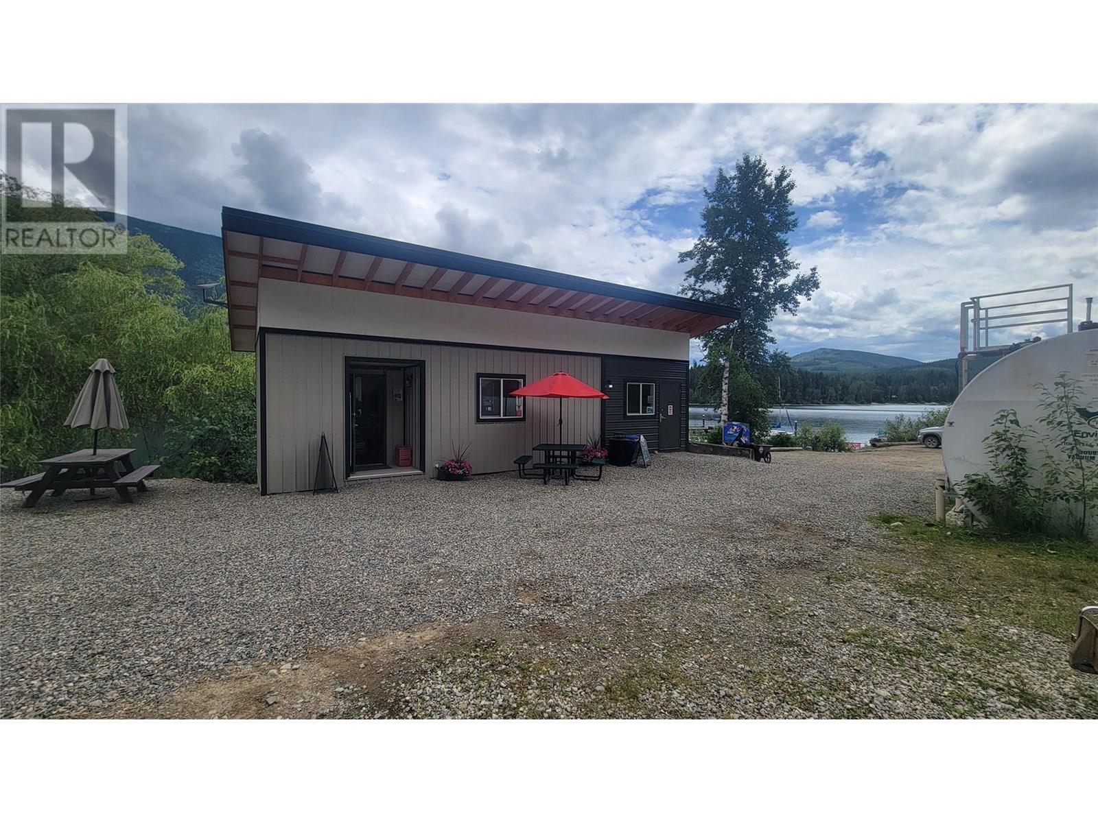 1142 Seymour arm bay road Road, Seymour Arm