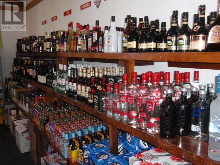 1142 Seymour arm bay road Road, Seymour Arm