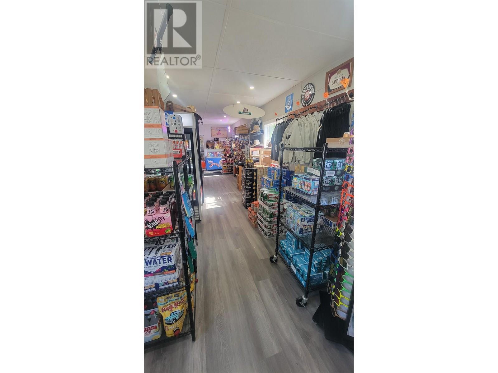 1142 Seymour arm bay road Road, Seymour Arm