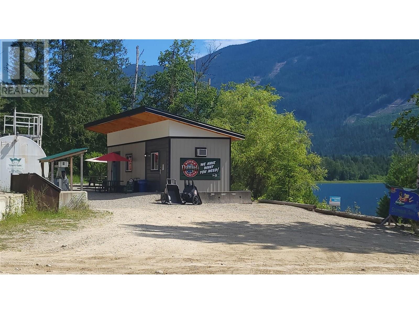 1142 Seymour arm bay road Road, Seymour Arm