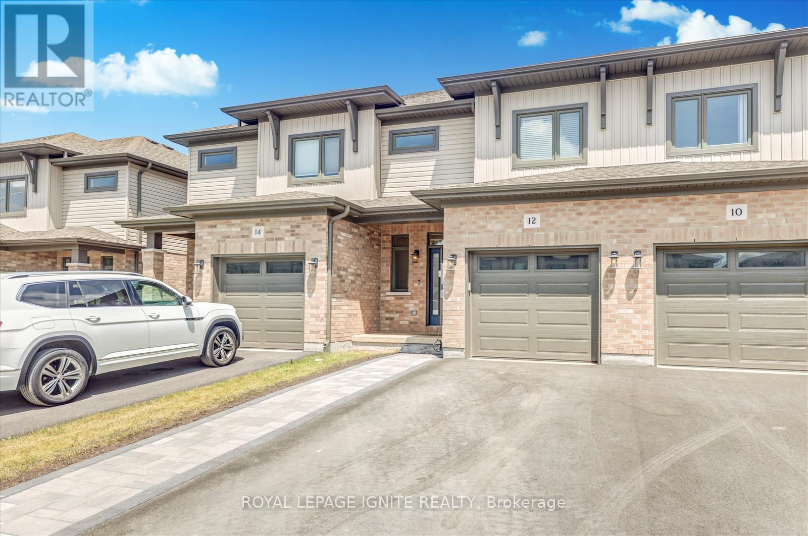 Photo 4 of 12 Otonabee Street, Belleville ON