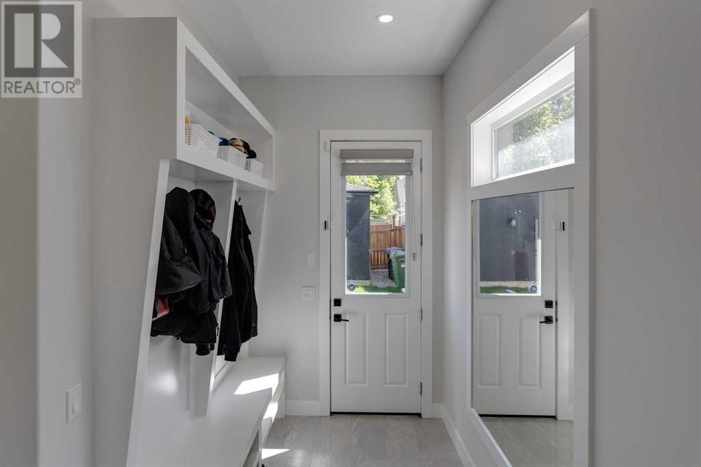 Single Family House for Sale in   Avenue NE Tuxedo Park Calgary 