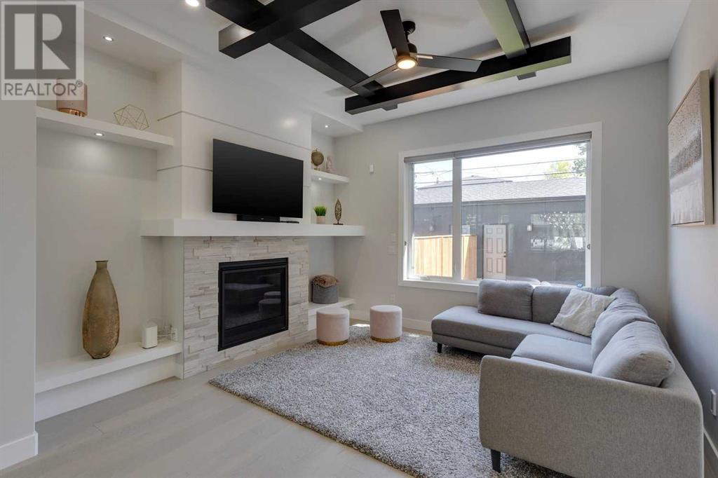 Single Family House for Sale in   Avenue NE Tuxedo Park Calgary 