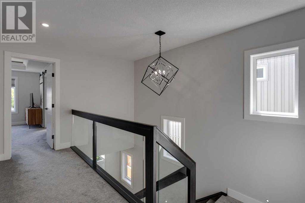 Single Family House for Sale in   Avenue NE Tuxedo Park Calgary 