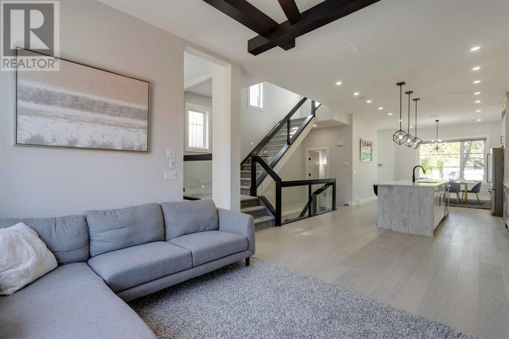 Single Family House for Sale in   Avenue NE Tuxedo Park Calgary 