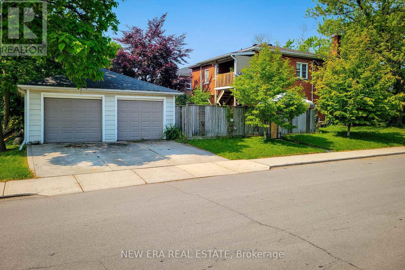 131 ERINDALE AVENUE, Hamilton (Rosedale), Ontario