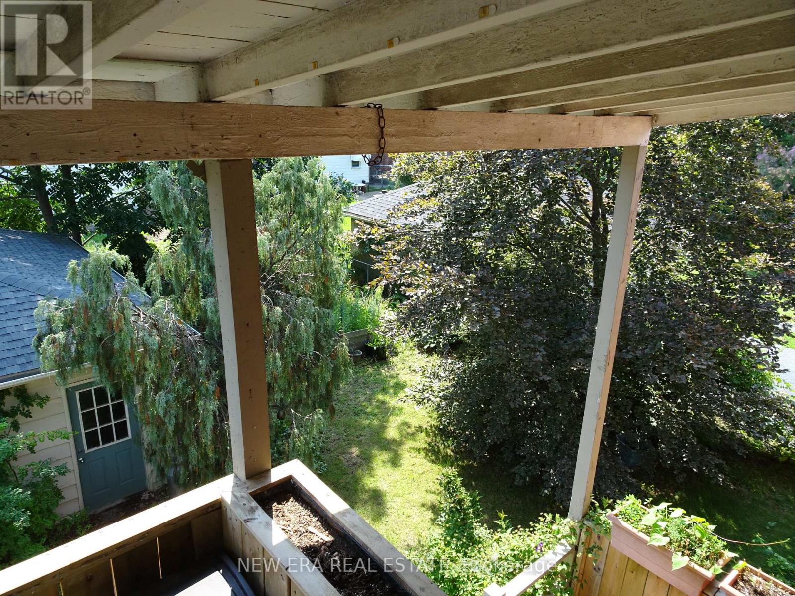 Single Family House for Sale in  ERINDALE AVENUE Hamilton (Rosedale) 