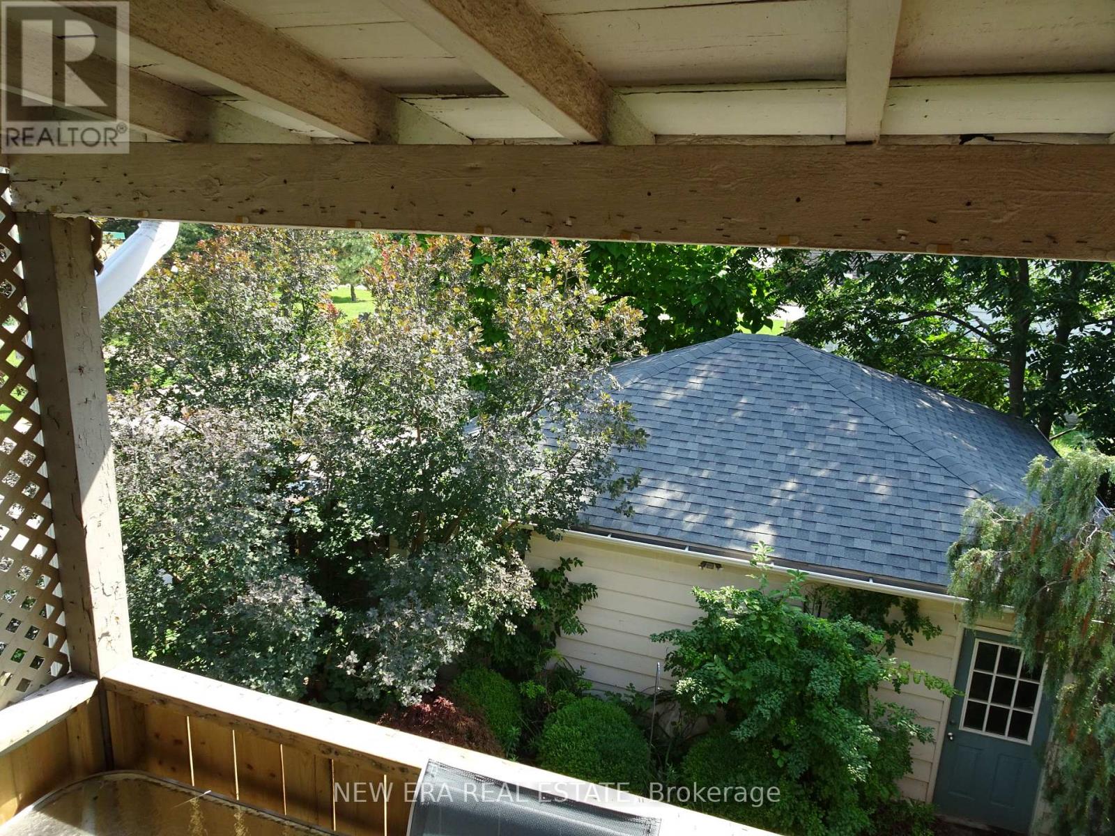 Single Family House for Sale in  ERINDALE AVENUE Hamilton (Rosedale) 