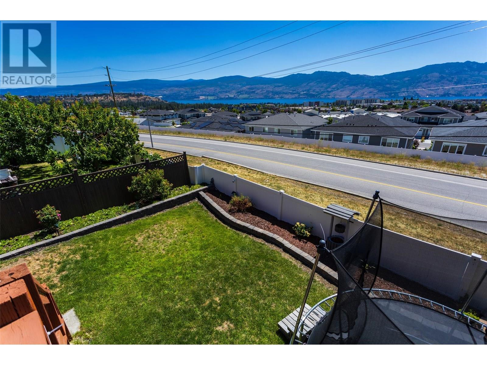 1114 2440 Old Okanagan Highway, West Kelowna