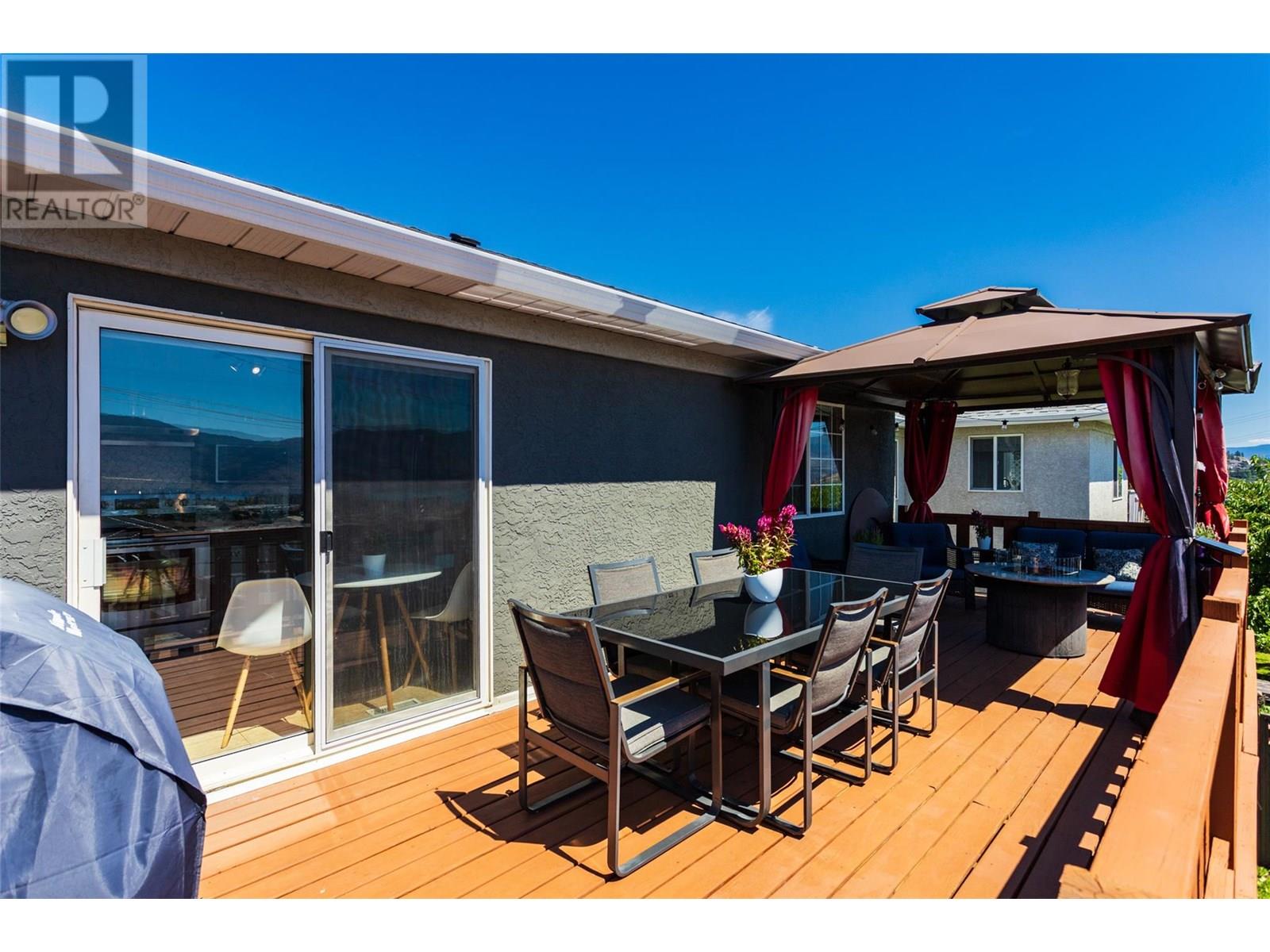1114 2440 Old Okanagan Highway, West Kelowna