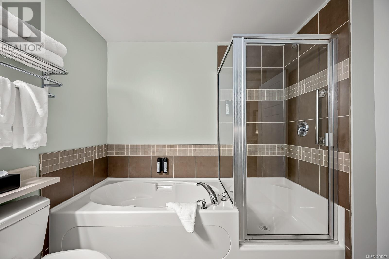 201D 1730 Riverside Lane, Courtenay