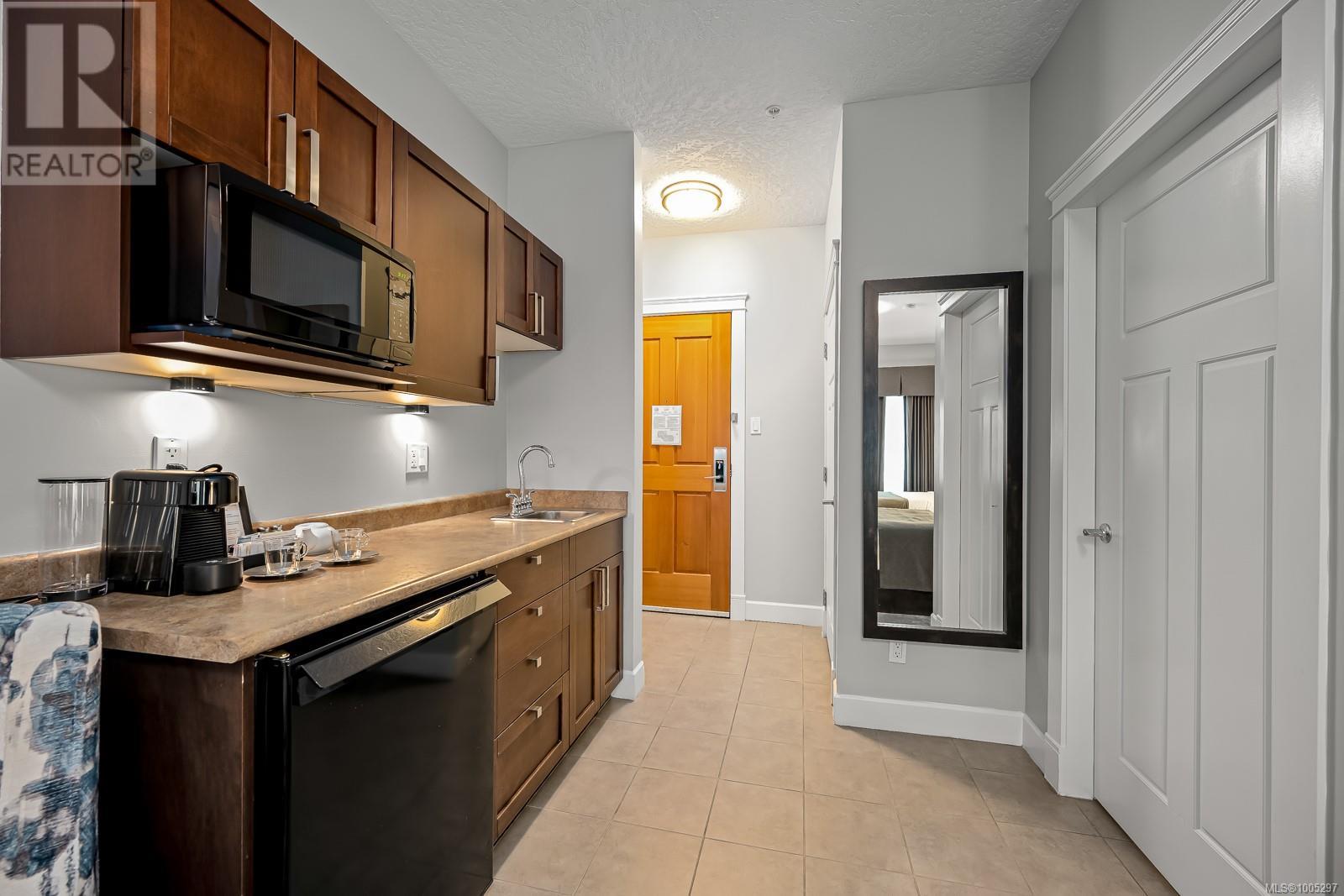 201D 1730 Riverside Lane, Courtenay