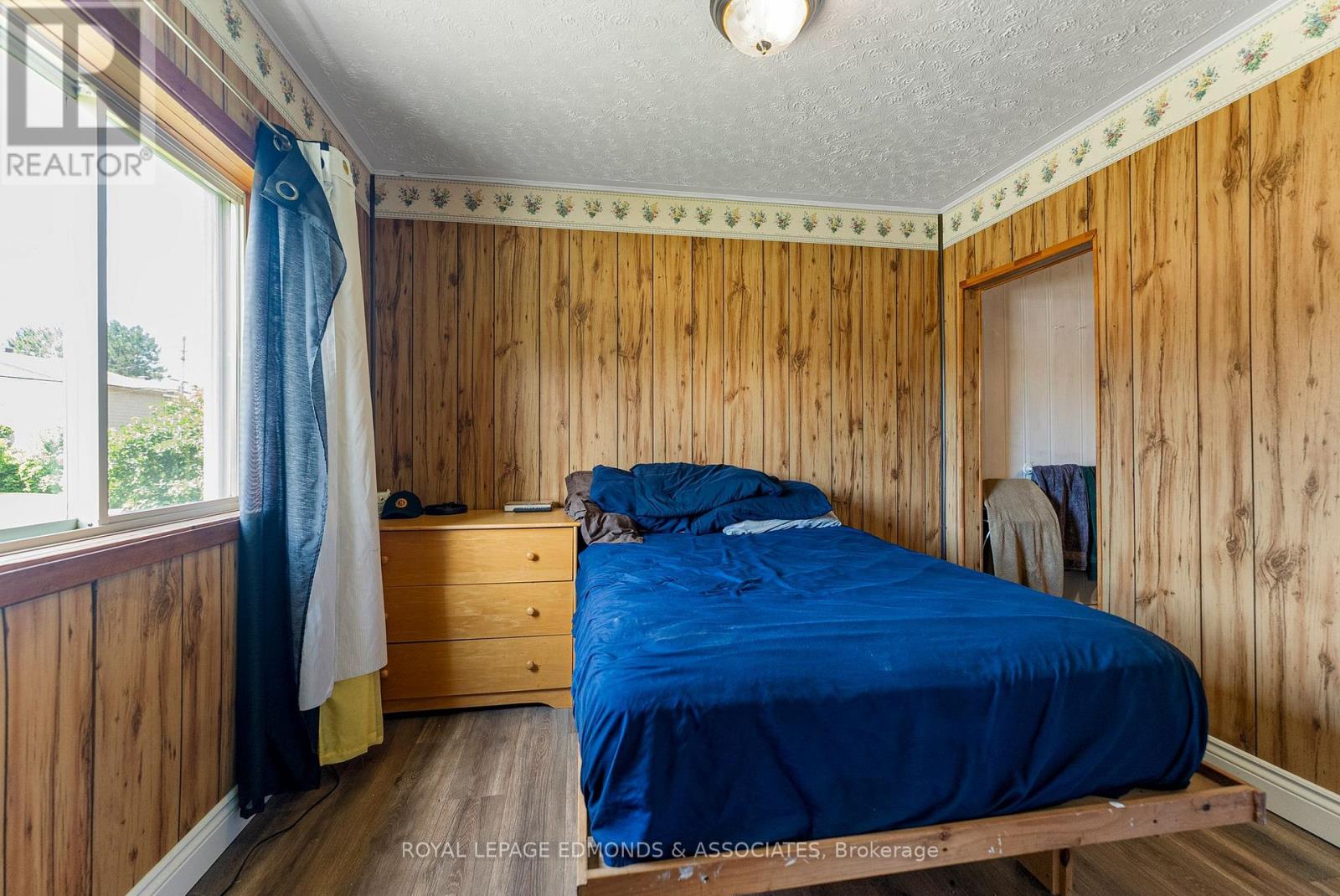 Photo 4 of 961 Bronx Street, Pembroke ON