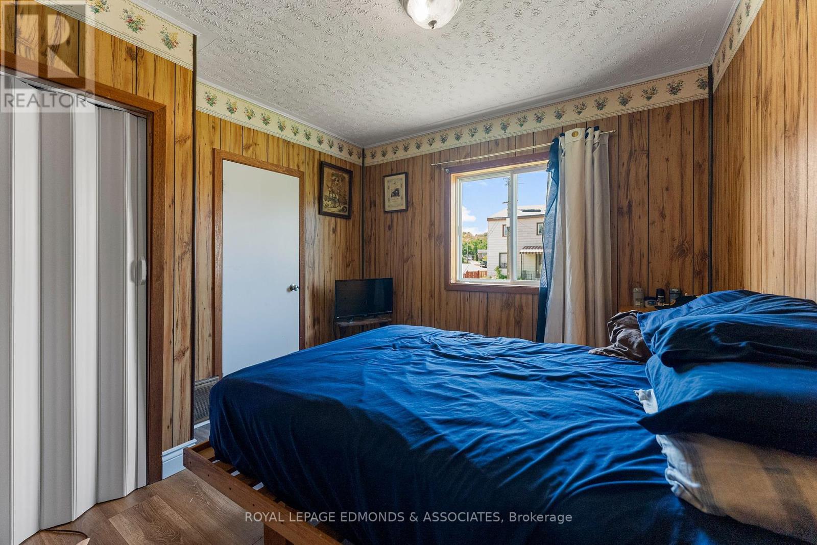 Photo 6 of 961 Bronx Street, Pembroke ON